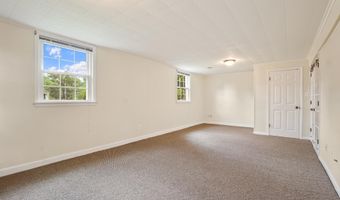 8524 DOTER Dr, Alexandria, VA 22308