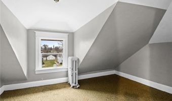 320 7th Ave E, Alexandria, MN 56308