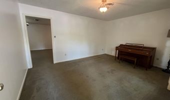 1522 Chris Dr, Benton, AR 72015