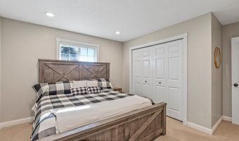 6517 County Rd 5 NW, Annandale, MN 55302