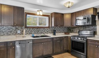 209 N Vermilion Ave, Allerton, IL 61810