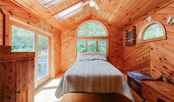 85 Indian Trl, Glocester, RI 02814