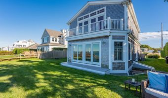 71 Sunset Ln, Barnstable, MA 02630