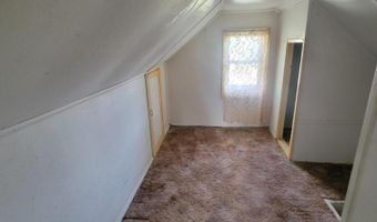 818 NE 3rd Ave, Aberdeen, SD 57401
