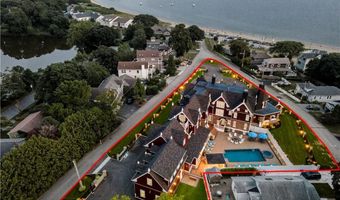 32 Lorraine St, Barrington, RI 02806