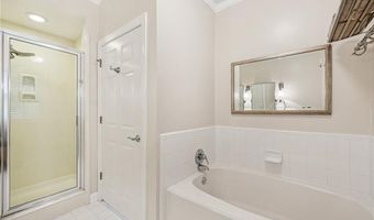 333 Ashford Cir, Atlanta, GA 30338
