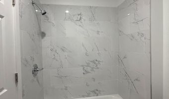 108 PEACH St, Reading, PA 19602