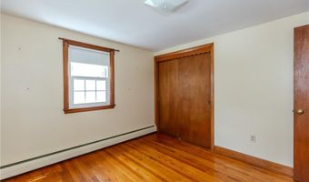 19 Longue Vue Ave, North Providence, RI 02904