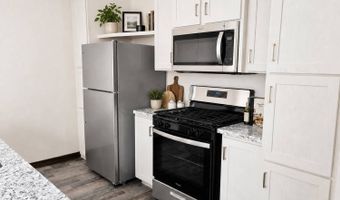 2403 CLayton Ave 38, Albert Lea, MN 56007