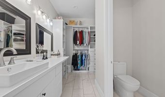 5865 Egan Crest Dr, Las Vegas, NV 89149