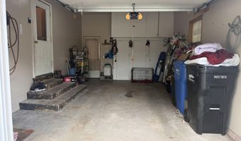 331 S 4th St, Akron, IA 51001