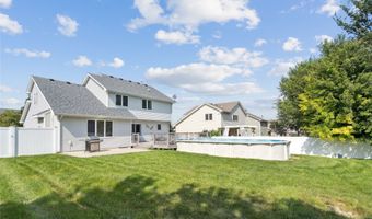 3211 SW 35th St, Ankeny, IA 50023