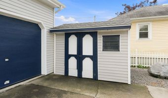 305 W 7Th St, Auburn, IN 46706