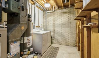 1122 E Ave, Albia, IA 52531