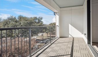 4066 Oak Cir, Addison, TX 75001