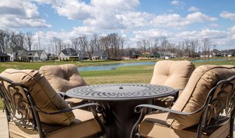 3899 Chapel Hill Ct, Bargersville, IN 46106