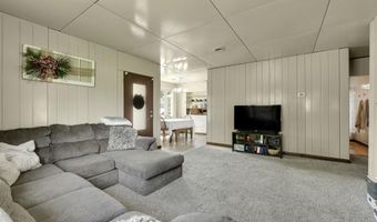 707 Ohio Ave, Auburn, IN 46706