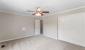 6029 Terri Lynn Dr, Affton, MO 63123