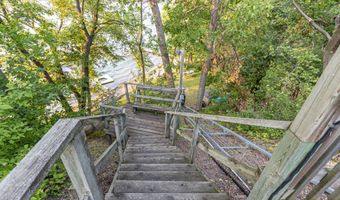 2531 S Le Homme Dieu Dr NE 102, Alexandria, MN 56308