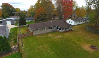 9640 Shady Ln, Algonac, MI 48001