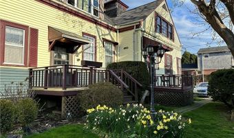 167 Coggeshall Ave A, Newport, RI 02840