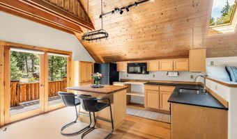 16396 Skyline Dr, Bend, OR 97703