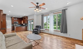 2904 Bayberry Rd, Ames, IA 50014