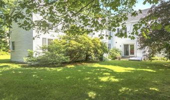 53 Congress St, Belfast, ME 04915