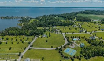 46 Carolina Way, Arapahoe, NC 28510