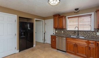 612 610 W Grand Ave, Artesia, NM 88210