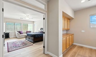 40015 N PRIDE Dr, Anthem, AZ 85086