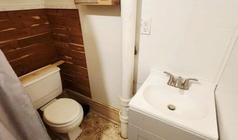 212 W Ash St, Albion, MI 49224