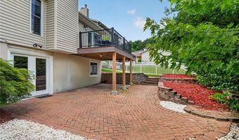 416 Harvest Hill Ct, Ballwin, MO 63021