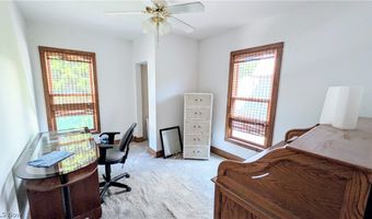 131 Grove Dr, Ashtabula, OH 44004