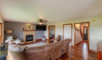 1502 Brookdale Dr, Atchison, KS 66002
