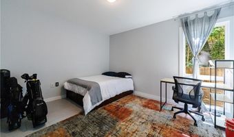 1380 Stirling Cir NW 26, Atlanta, GA 30318