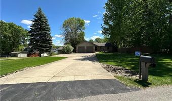 12296 Hart Ave NW, Annandale, MN 55302