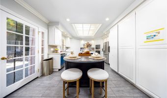 1531 Rodeo Rd, Arcadia, CA 91006