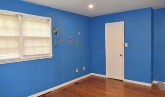 4557 KING EDWARD Ct, Annandale, VA 22003
