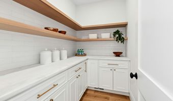 20 Marianne Rd, Darien, CT 06820