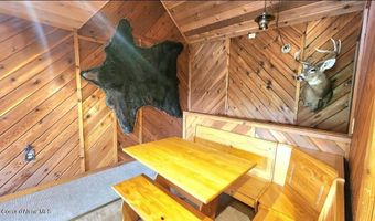 205 Calder Park Rd, Calder, ID 83808