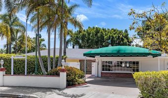 2086 Playa Rd, Carlsbad, CA 92009
