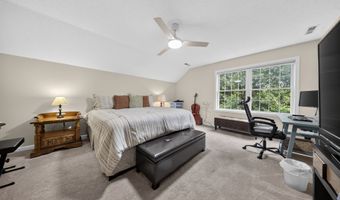 25 Winding Trl, Cheshire, CT 06410