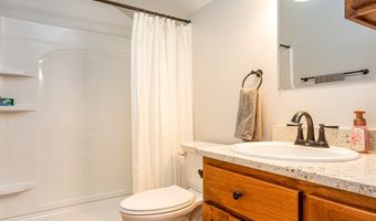 6002 MAIN St, Springfield, OR 97478