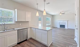 1264 Buckhead Loop SE, Allenhurst, GA 31301