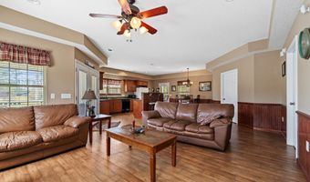 84 SATILLA CHURCH Rd, Baxley, GA 31513