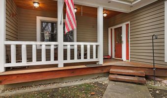 2837 Jackson Dr, Arlington Heights, IL 60004