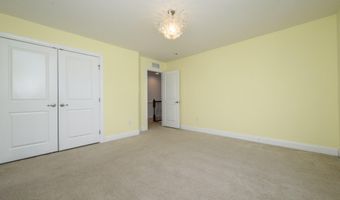 41 Gina Dr, Allentown, NJ 08501
