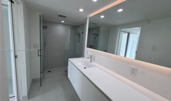 3625 N Country Club Dr 1907, Aventura, FL 33180