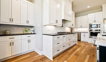 9103 Red Barn Way, Alexander, AR 72002